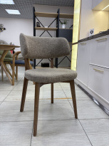 Стул из массива