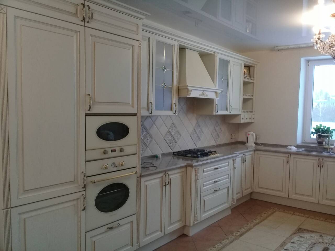 Кухня в частном доме 1