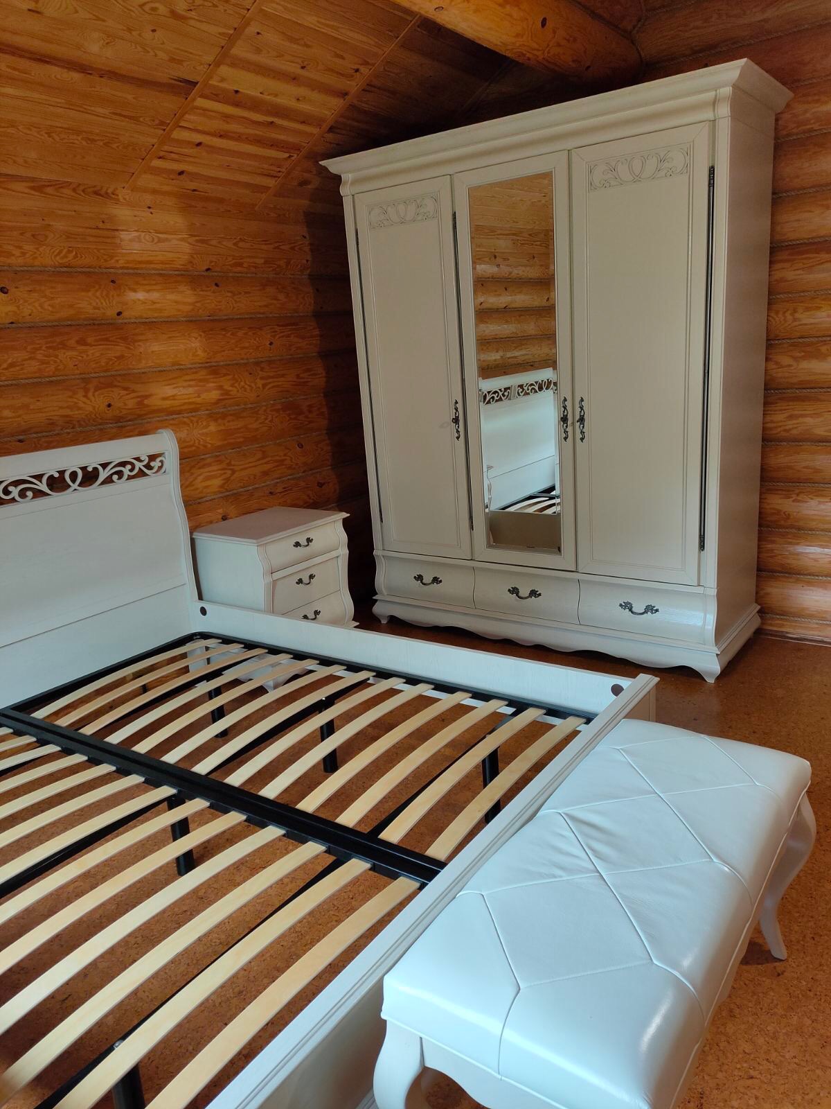 Спальня в частном доме 6