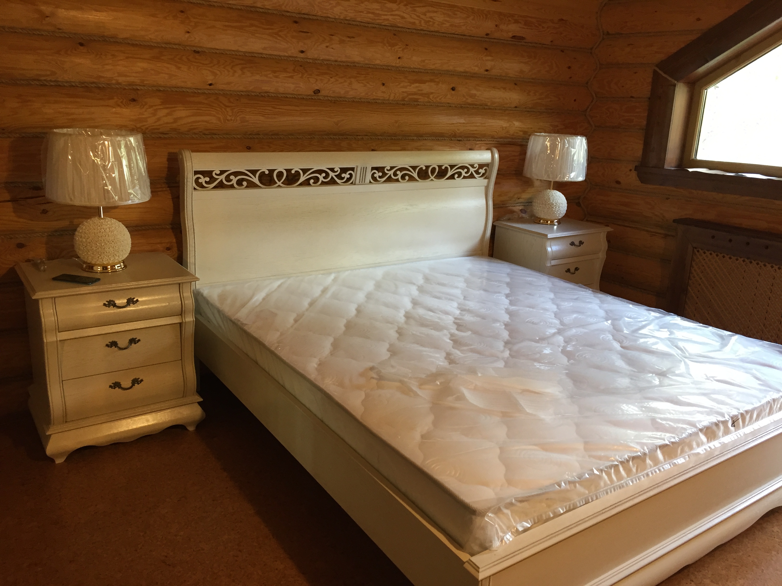 Спальня в частном доме