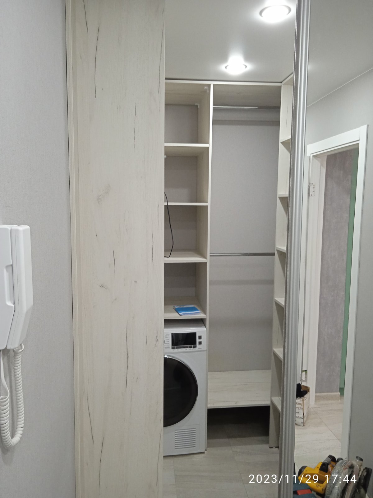 Шкафы во всей квартире 3