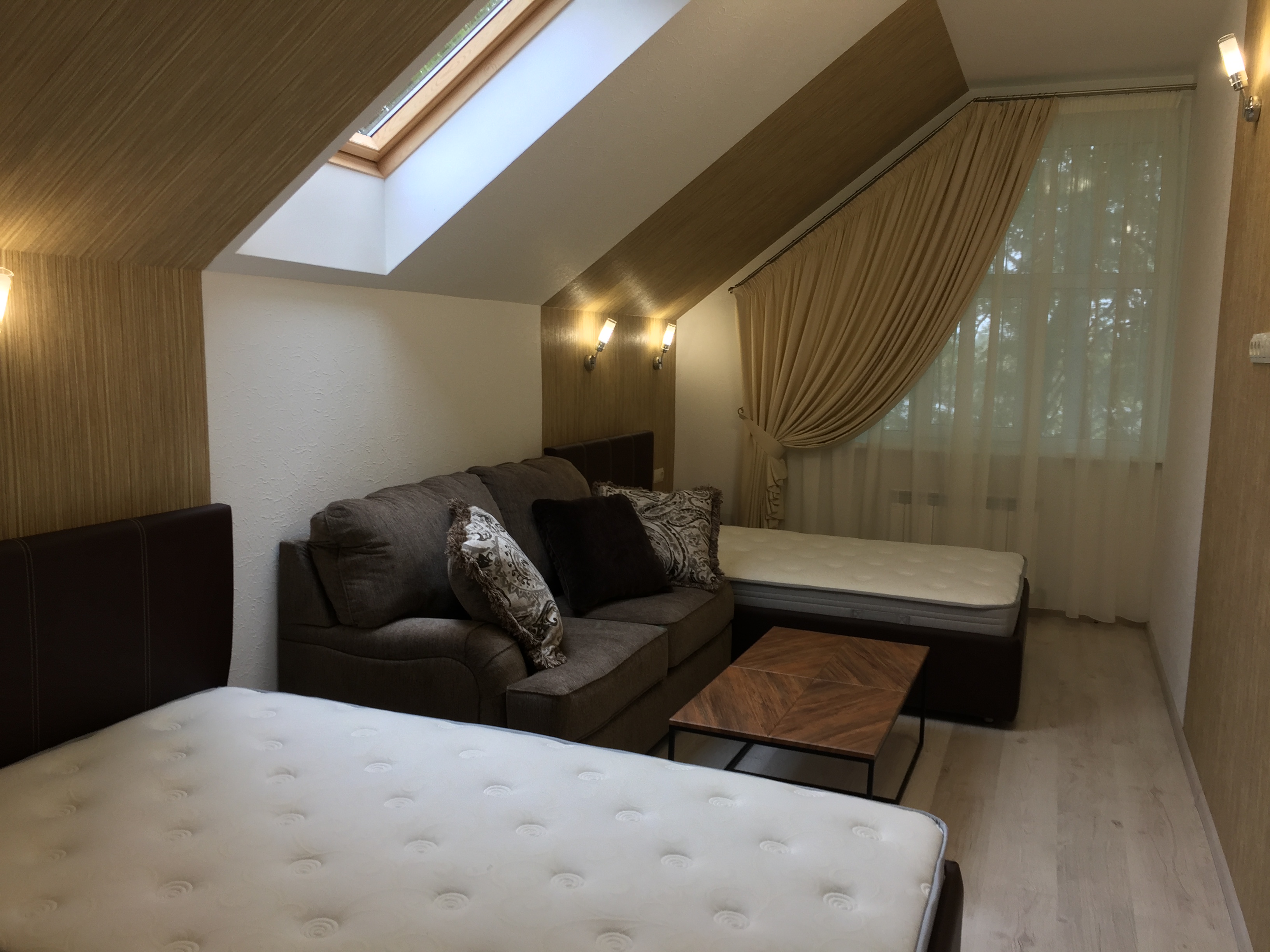 Загородный коттедж 1