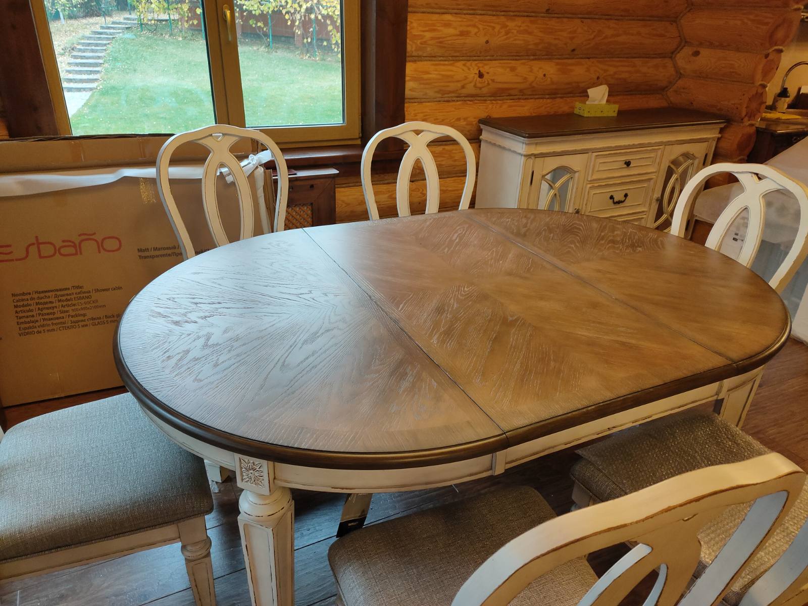 Столовая в частном доме 3